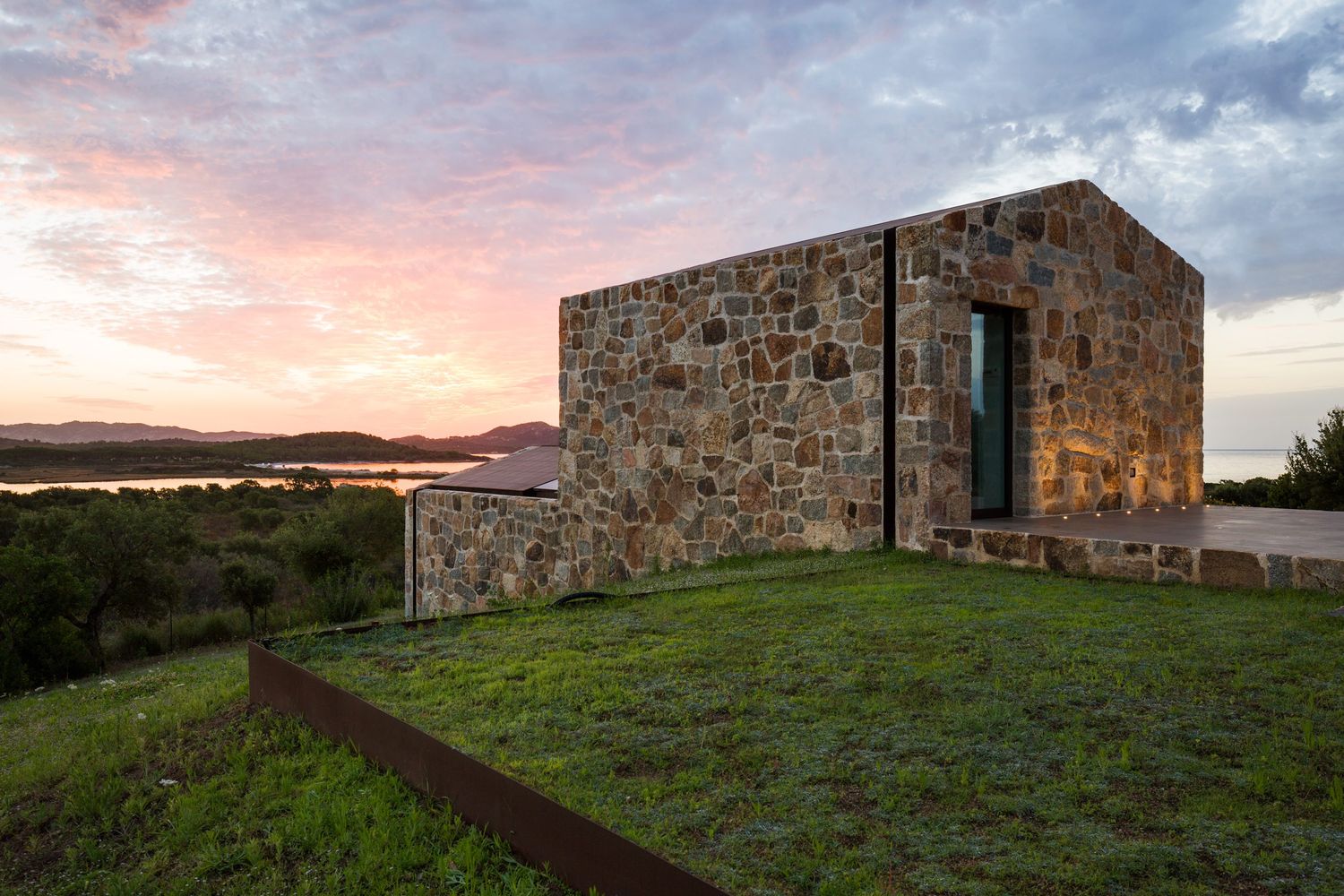 撒丁岛石屋的现代诠释-50