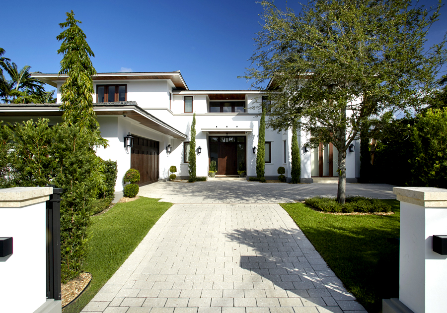 迈阿密海滩私人住宅——现代简约风格与自然元素的完美融合-0