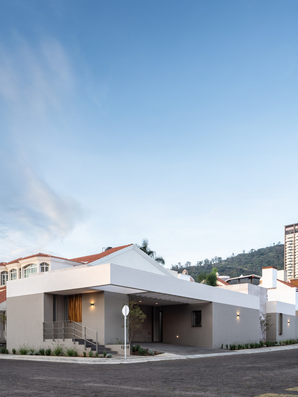 墨西哥 BRT 住宅 | 自然木质与开放空间的和谐融合-17