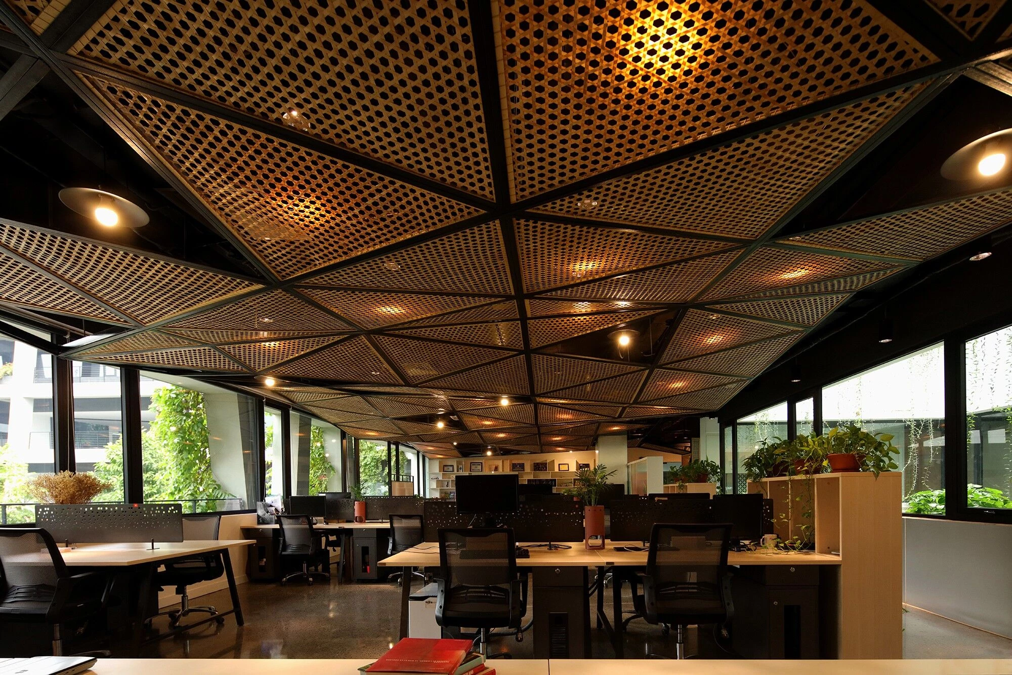 Featured working space of FPT Software-20