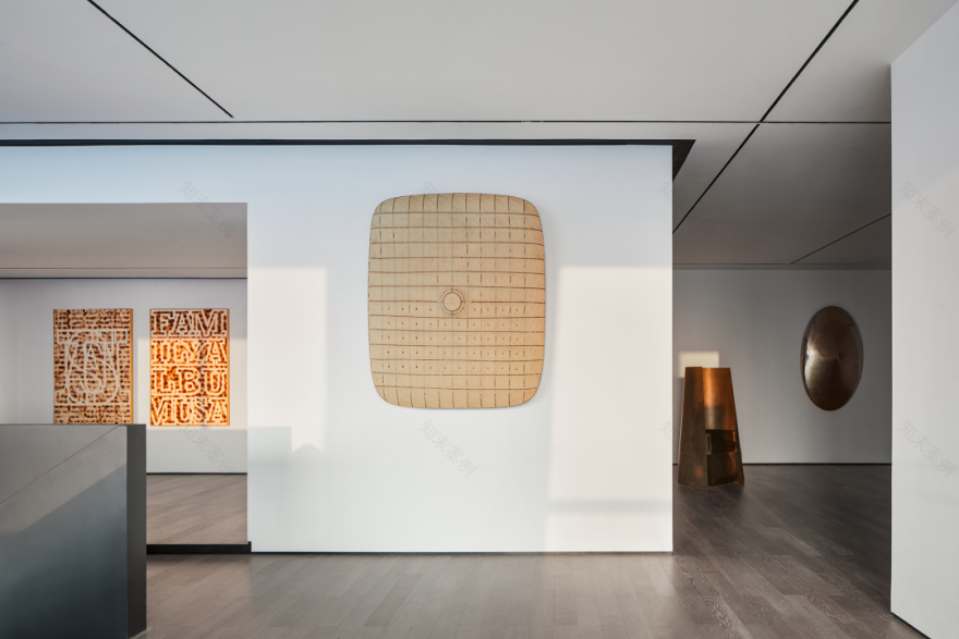 重庆来福士云端美术馆丨中国重庆丨厚朴设计-45