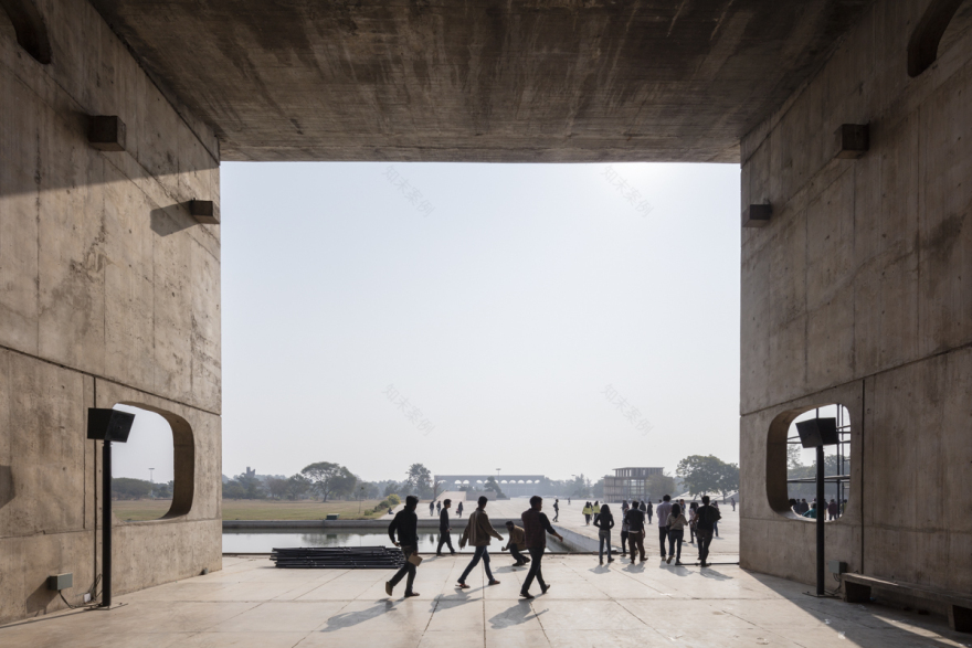 勒·柯布西耶的昌迪加尔奇迹 | 现代与传统的完美融合-94