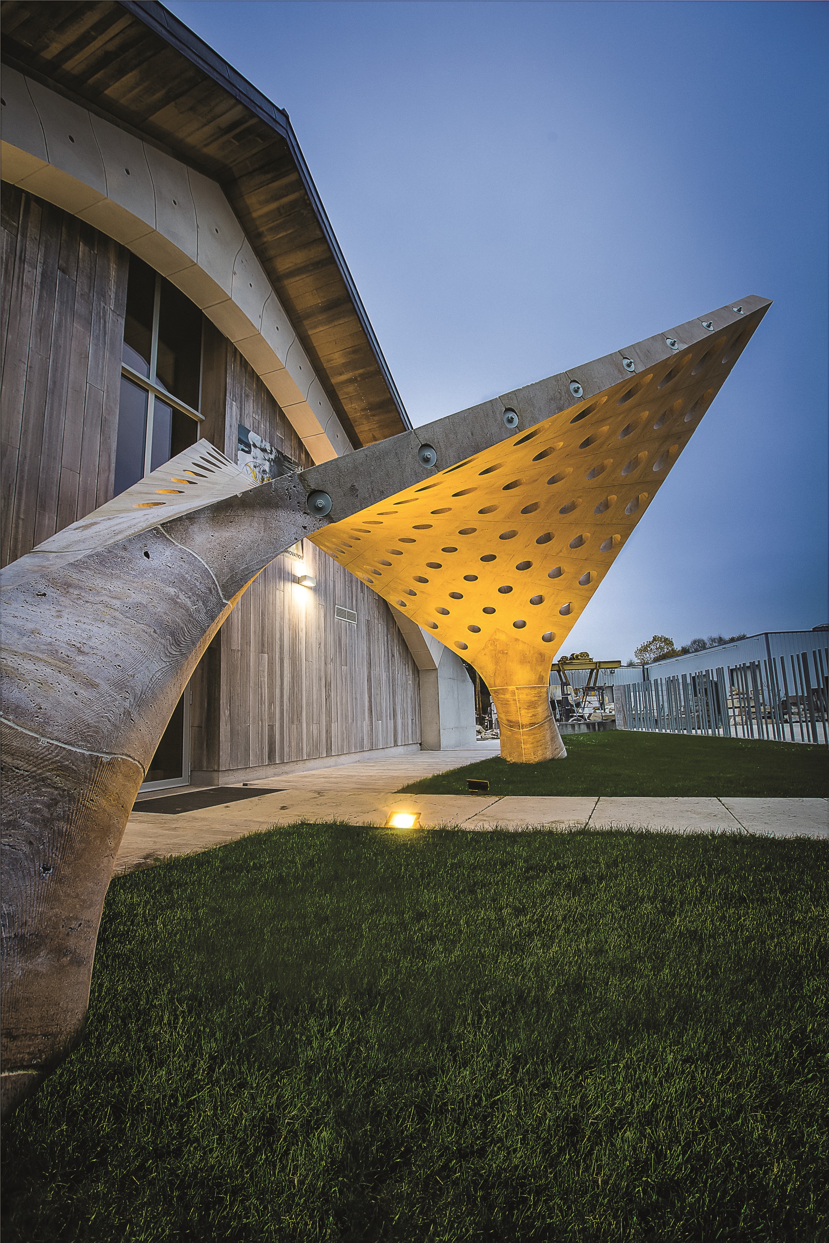 创新石拱结构，打造环保办公空间-16