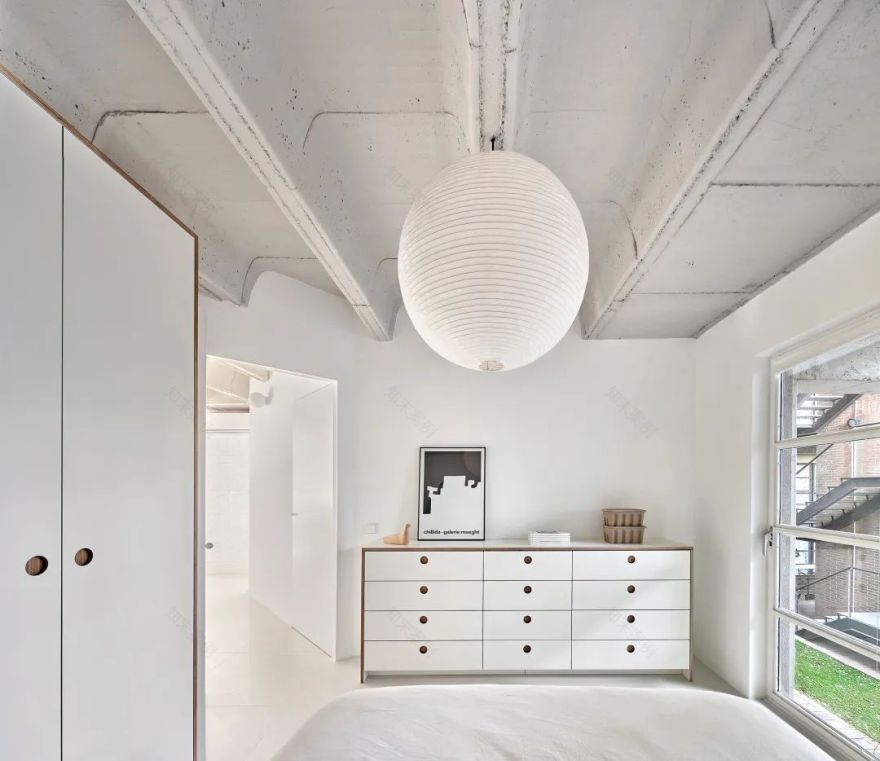 纯白极简两居室丨西班牙丨Allaround Lab-31