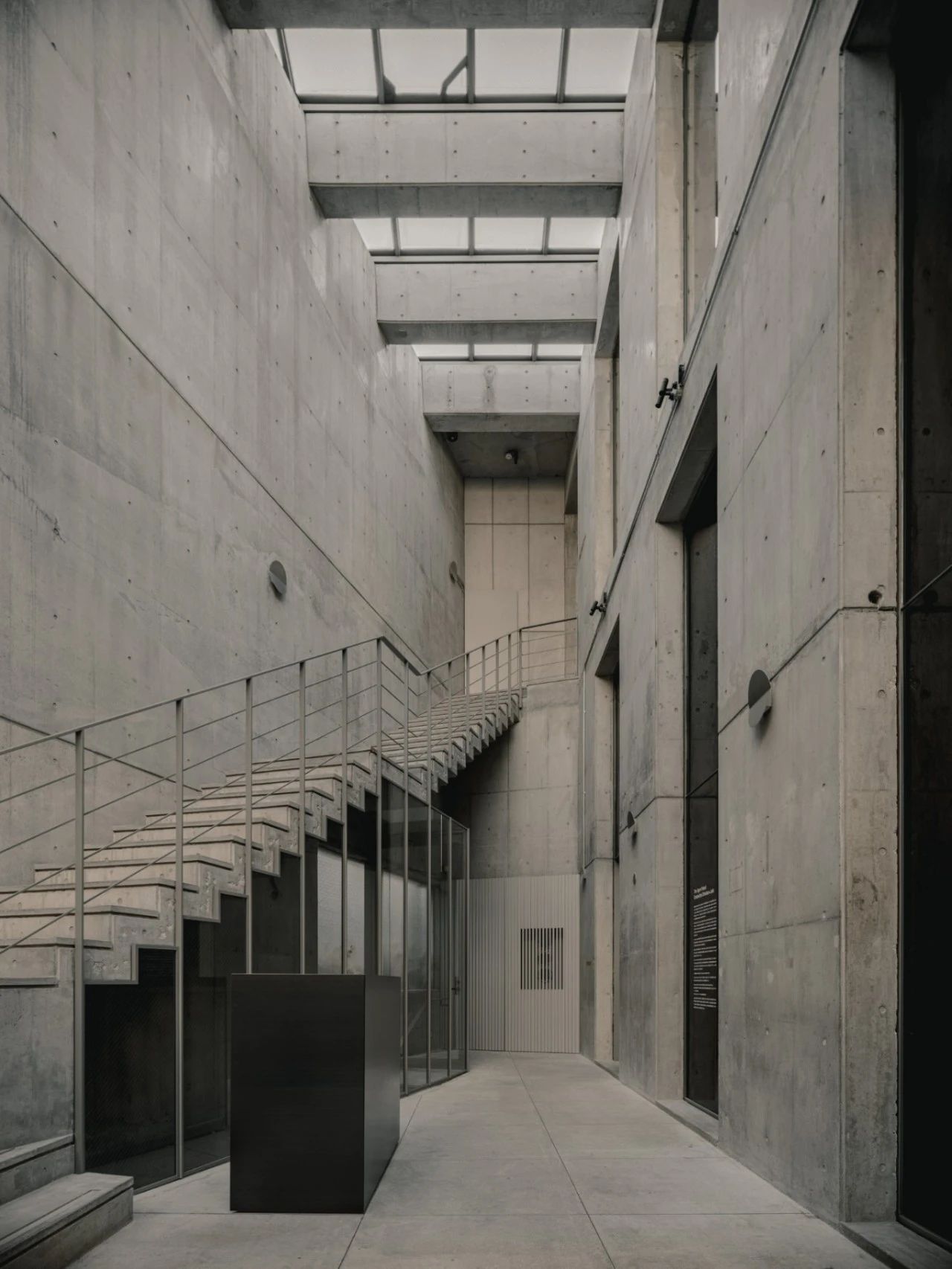 Karimoku研究中心丨日本东京丨芦沢啓治建筑设计事务所-20