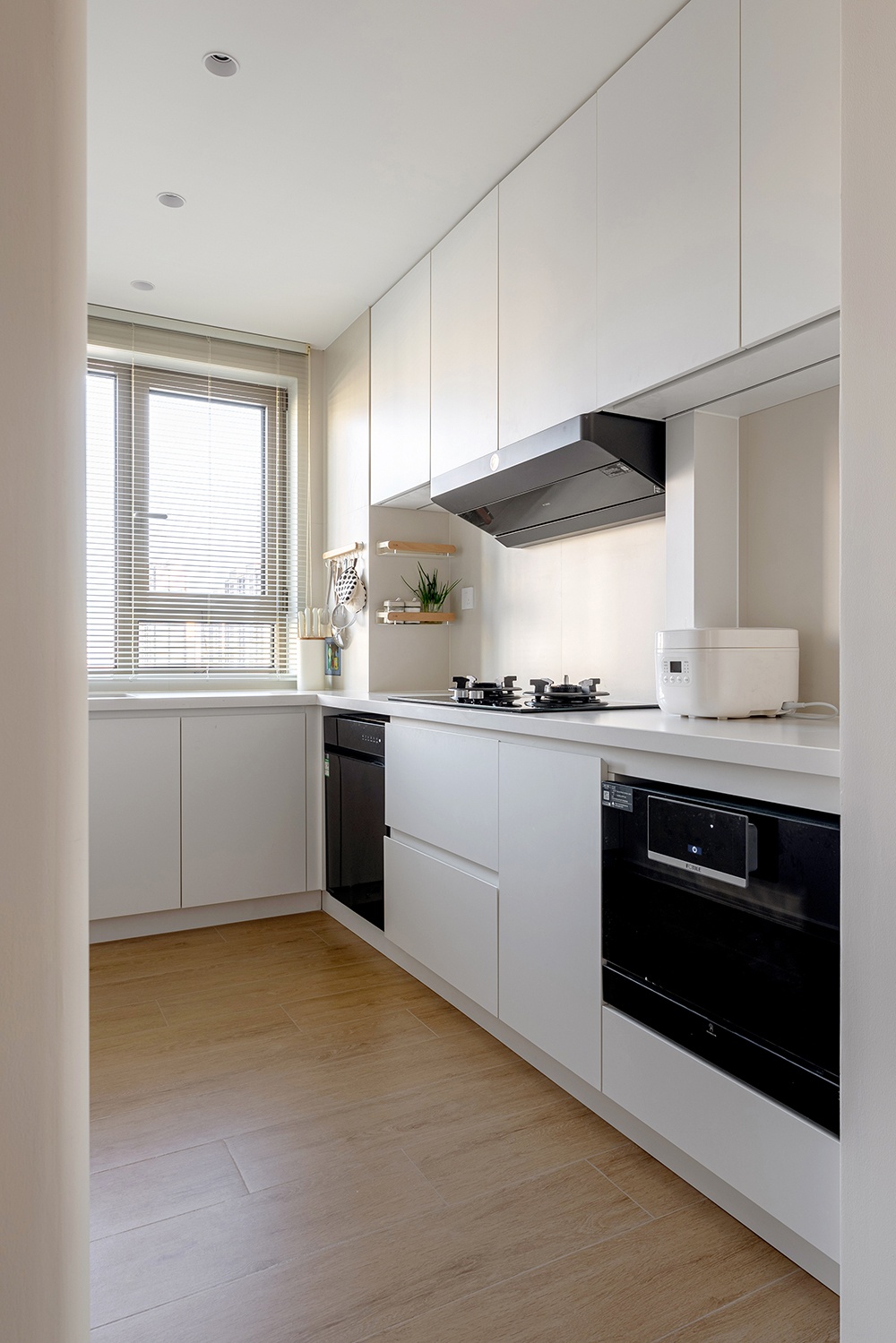 67㎡小家靠旋转电视墙变出N种生活场景丨久栖设计-57