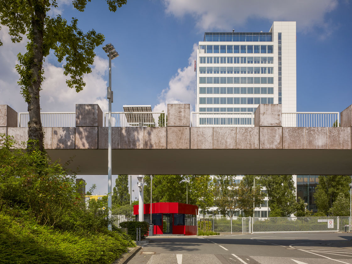 法兰克福展览中心新门卫楼-17