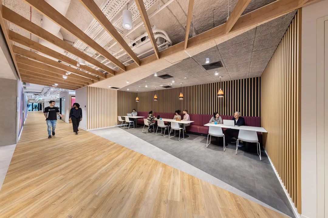 波兰华沙Snowflake办公室丨Massive Design-19