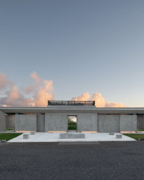 龙蟠公园公共厕所丨王重喬建築師 Chiaoarchitects