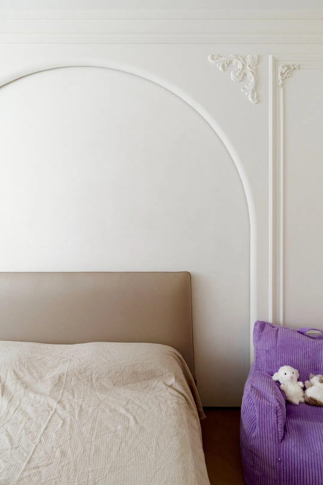 BENSONDESIGN原创设计丨400㎡被自然环绕的极简别墅-80