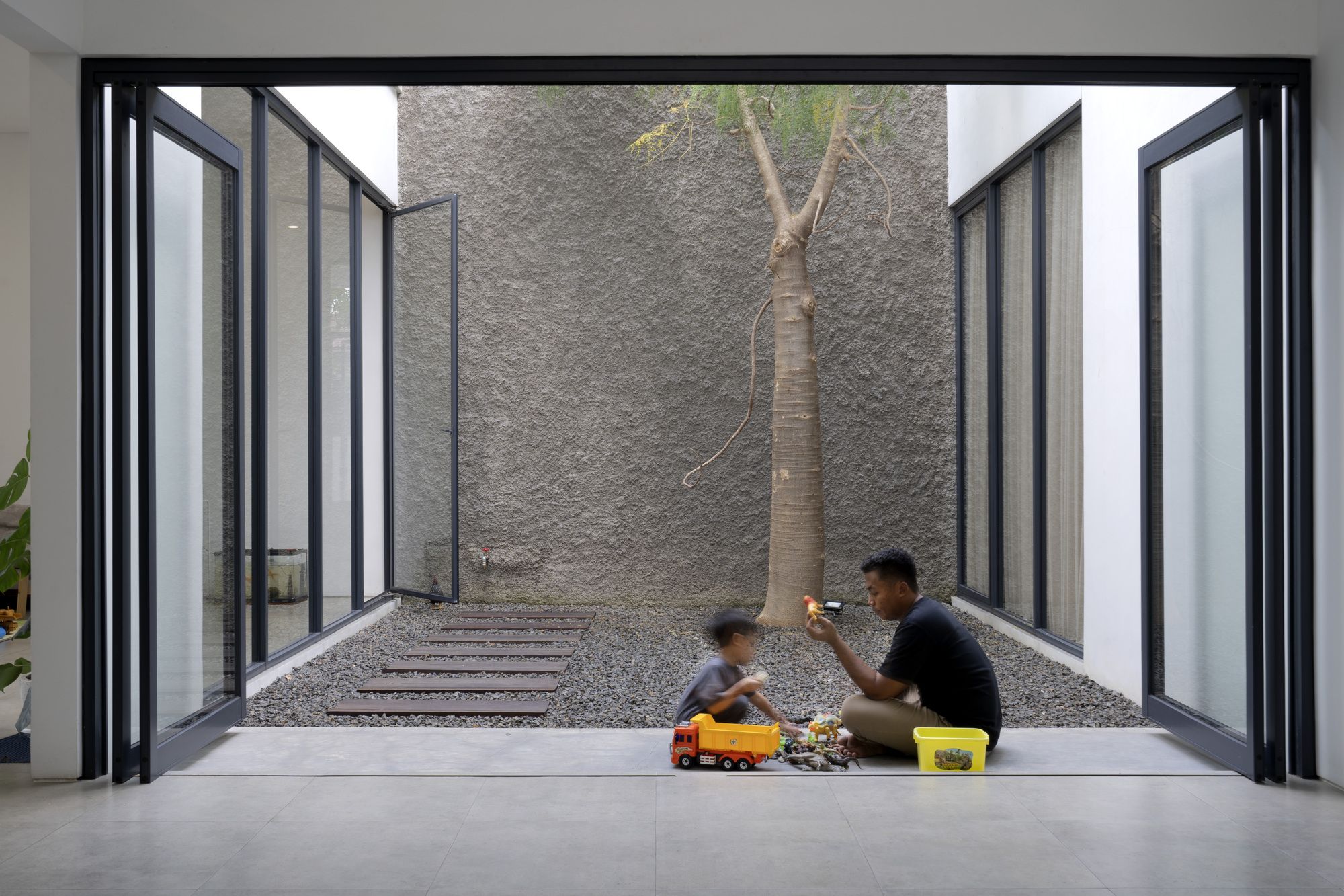 绿意盎然的 Griyoase 住宅丨印度丨Andyrahman Architect-39