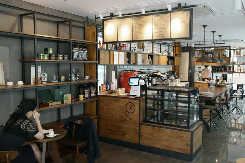 38 平现代简约烘焙店，室内设计展现精致生活-12