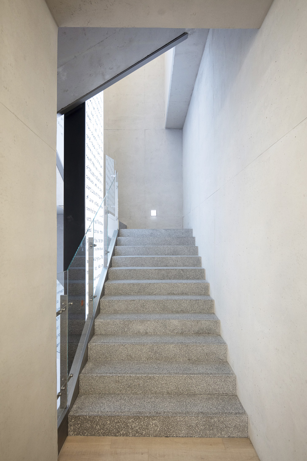 首尔高级艺术画廊 | 270 度全景设计-29