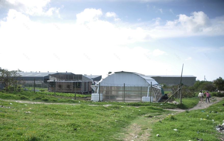 Lim'uhphile Co-op / Collectif saga-47