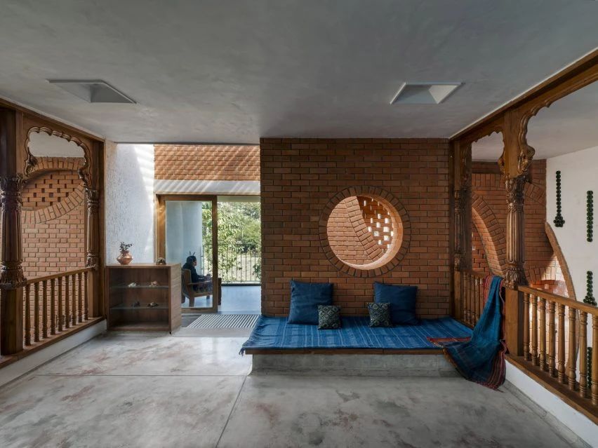 全球最具创意的十座红砖建筑丨孟加拉国丨PMA Madhushala,Sthapotik,CTA 等-22