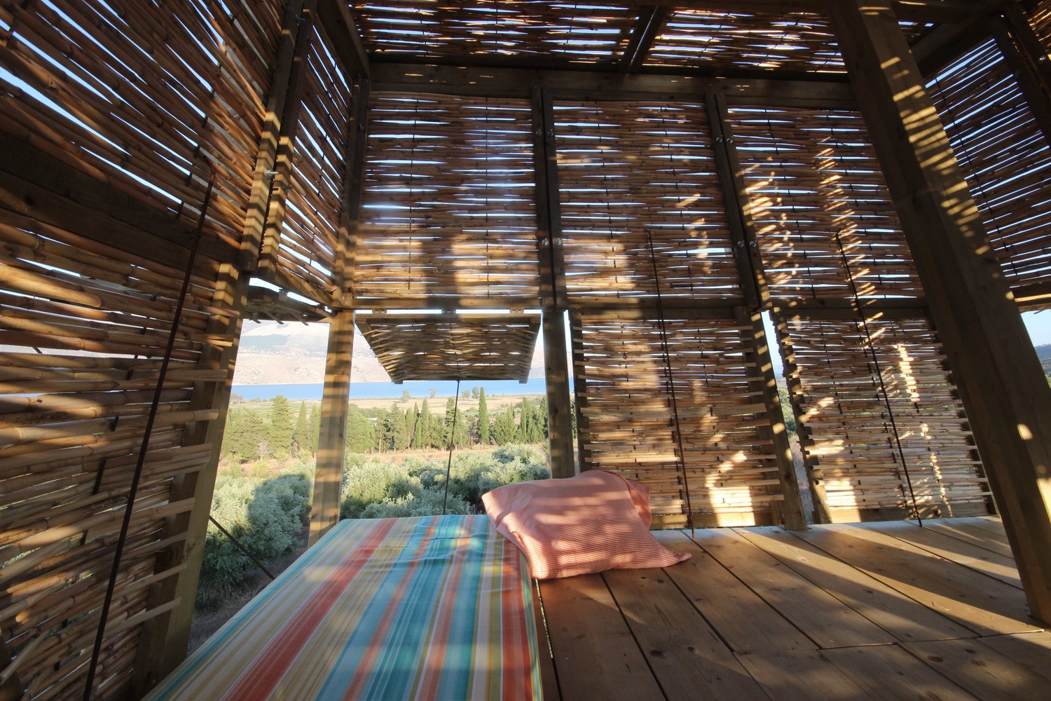 Tragata 临时木结构建筑-47