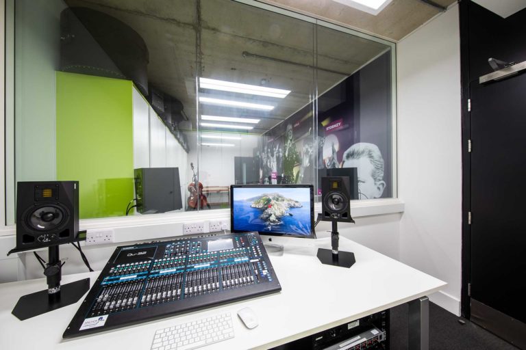 Westminster Academy Refurbishment Programme - Envoplan-22