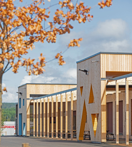 Ydalir 学校 · 木构建筑的绿色实践-14