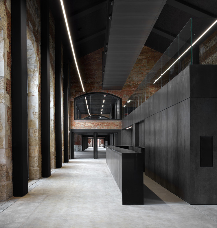 Burgos Railway Station Refurbishment Contell-6