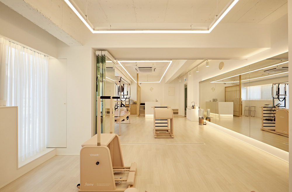 简约 21 平米健身中心设计，展现 EXHALE Pilates 美学-7