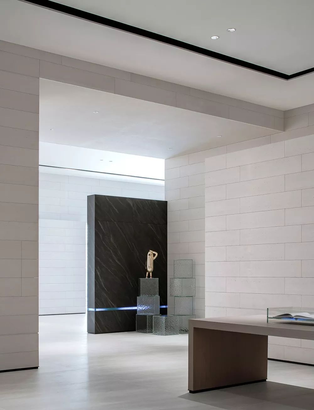 融创·云玺湾体验中心 | 水波荡漾的沉浸式空间设计-19