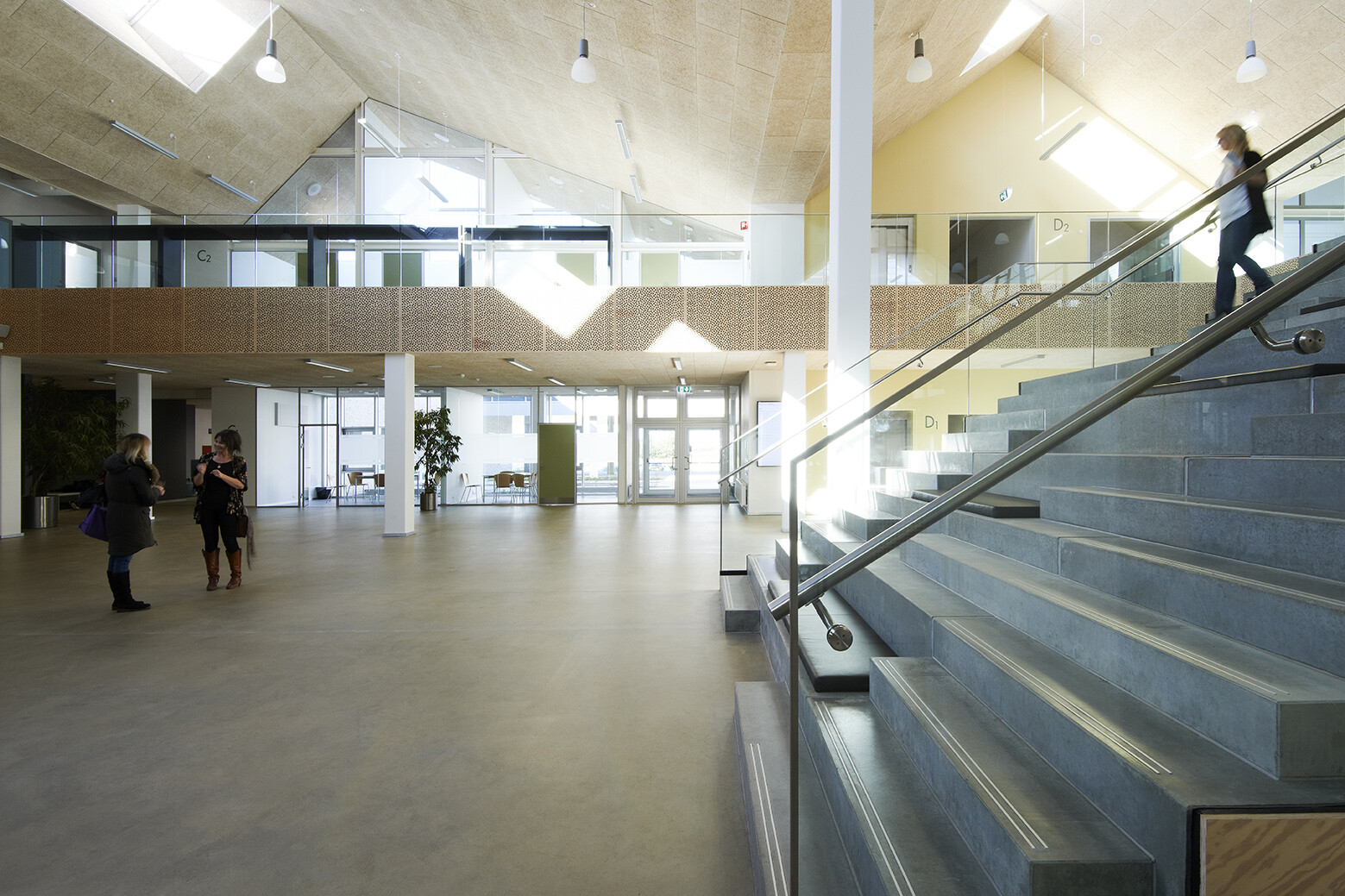 奥胡斯社会与健康护理学院-15