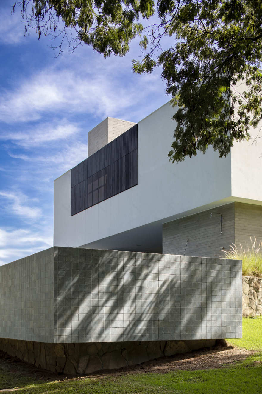 GS大厦(若GS有特定指代,需结合具体背景进一步明确,这里按一般情况直译为大厦 )丨巴西丨Studio FP02-17