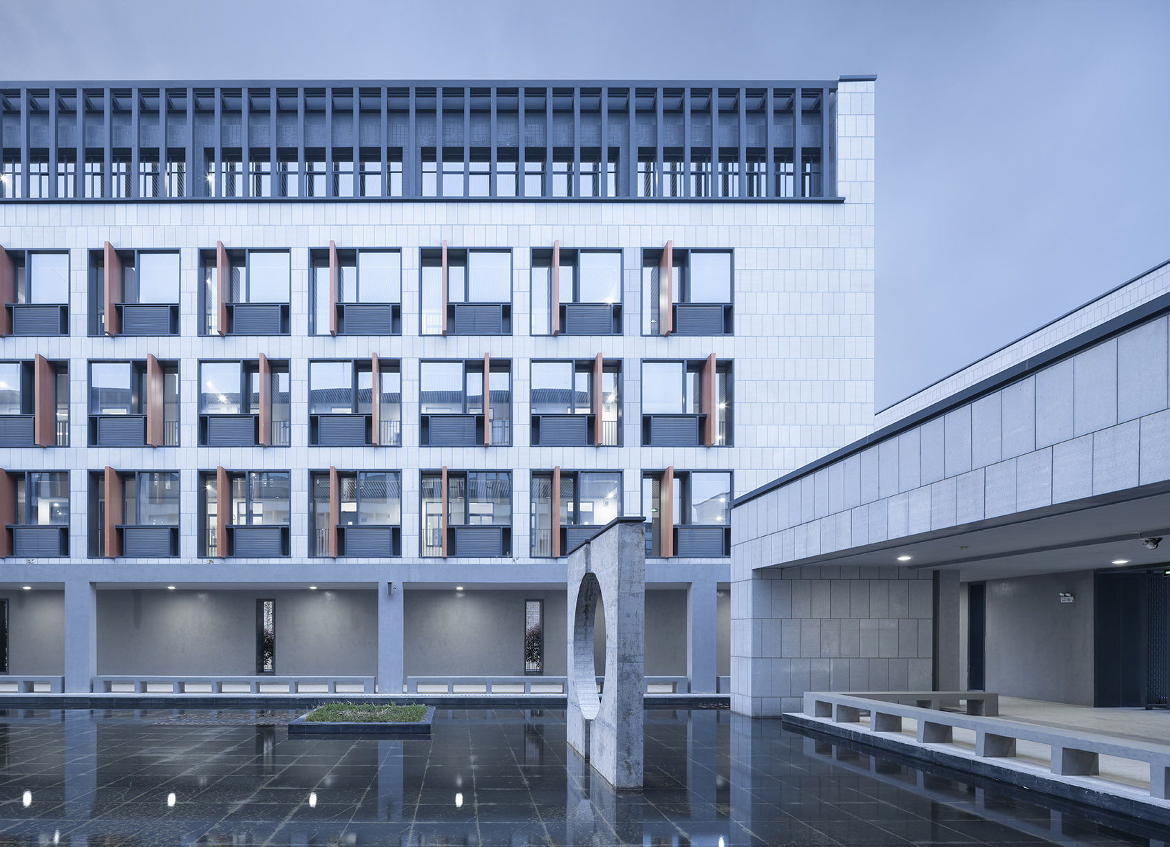 庭院深深 & 泰州中学新校区 / 华南理工大学建筑设计研究院-71