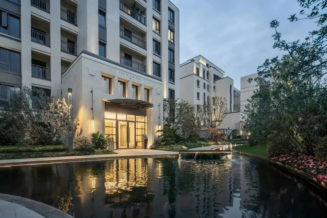 世茂帝封江 | 大都会风格立面设计，精雕细琢的古典韵味-30