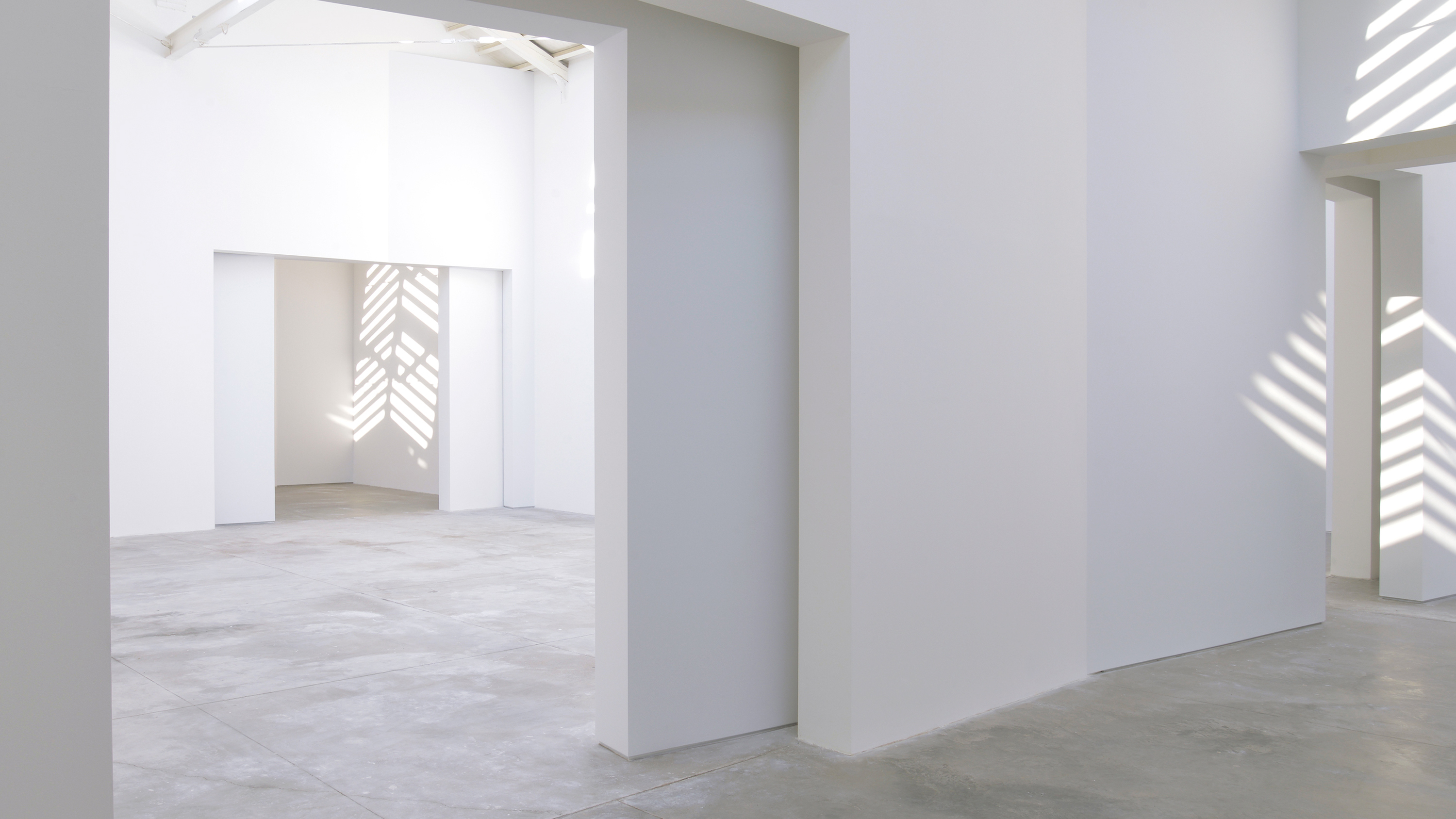 错位建筑 · 西班牙馆在威尼斯双年展的独特设计-0