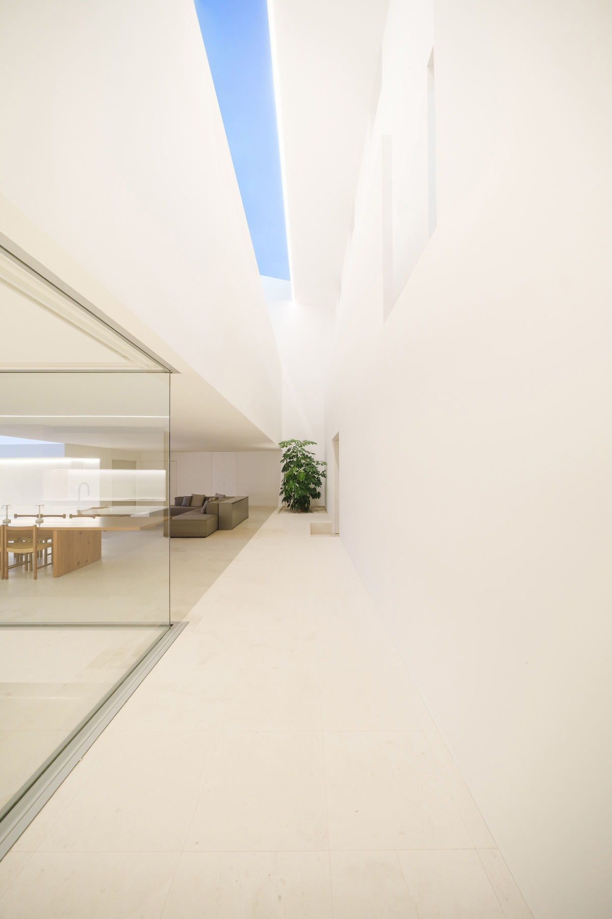 “空”房子丨西班牙丨Fran Silvestre Arquitectos-105