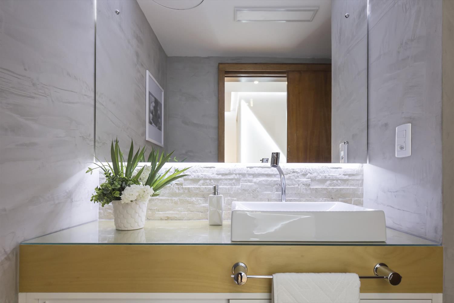 Charline Tormen 营养诊所的温馨设计-5