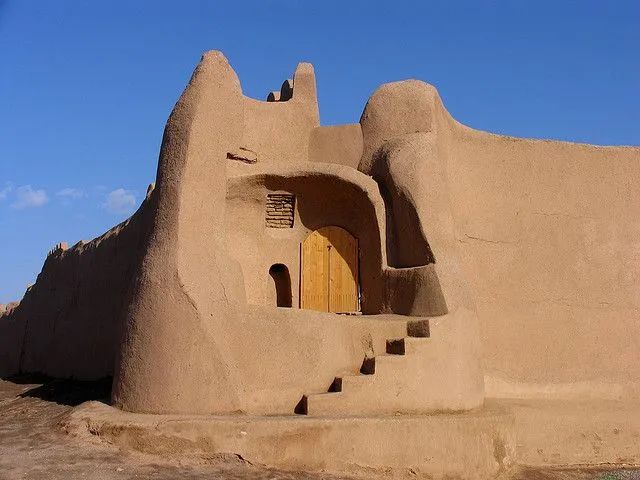 自然之居,童话之美——有机建筑的人与自然和谐共处-7