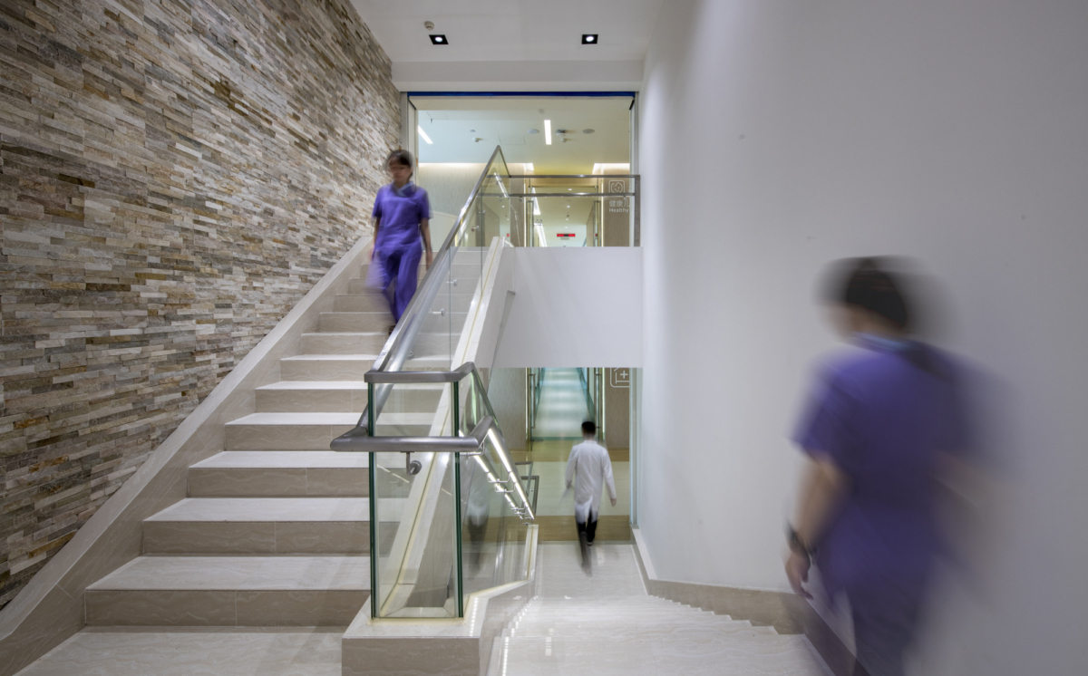 广州联合家庭医院丨中国广州丨M Moser Associates-25