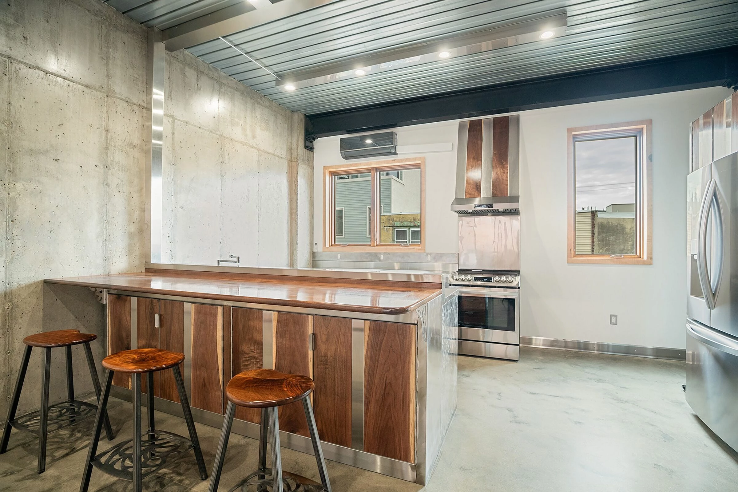 费城艺术感超群的三层联排别墅-30