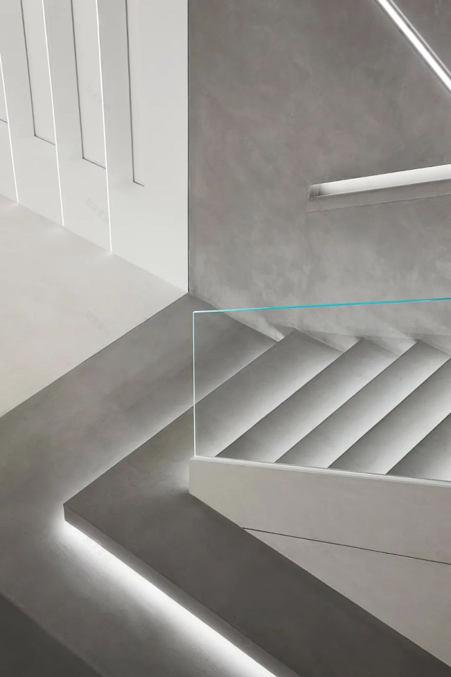 极简高级的白,连结体验世界的桥-51