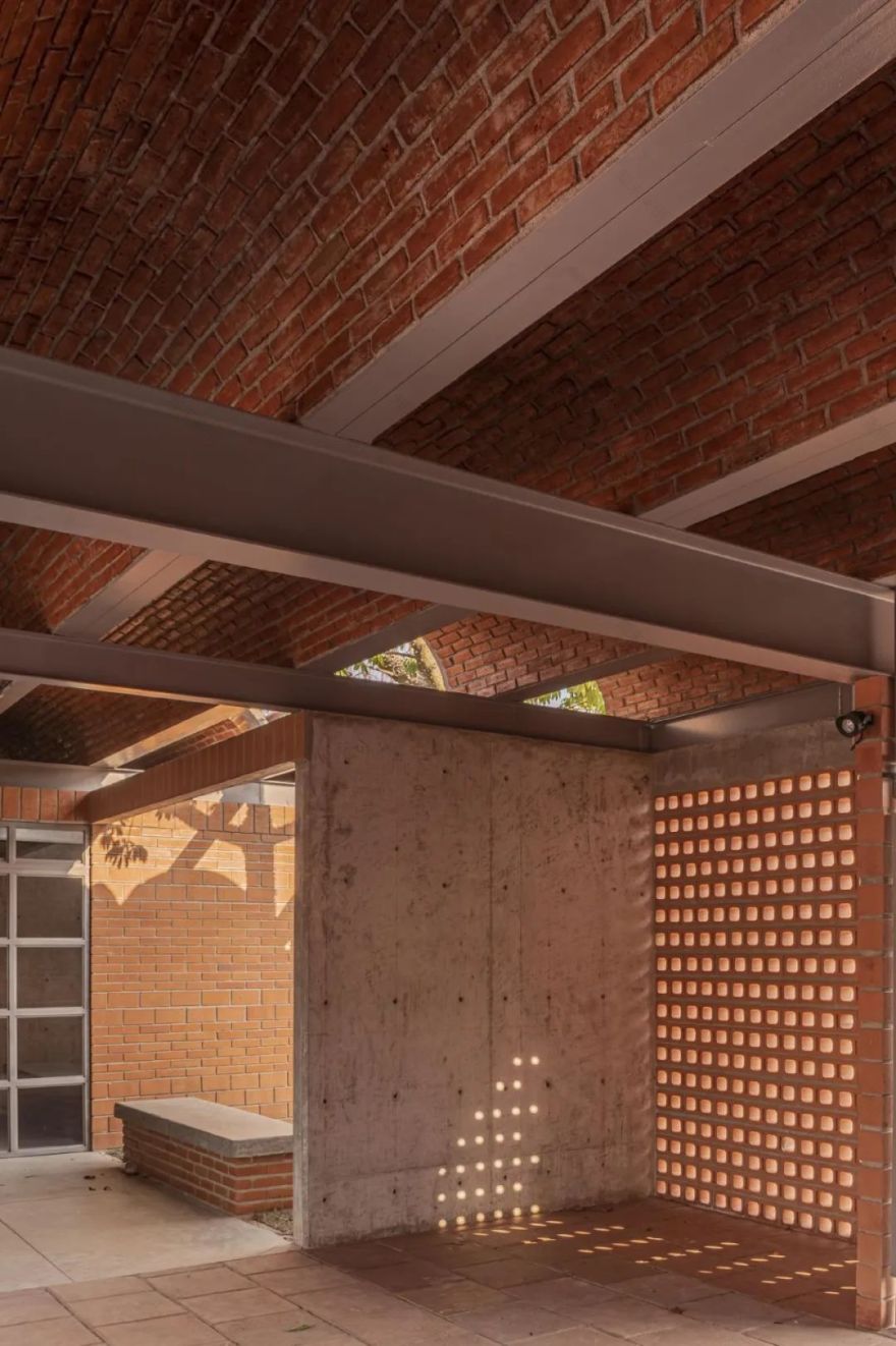 蒙杜库别墅丨几内亚丨Remy Aznar 和 William Tailly-48