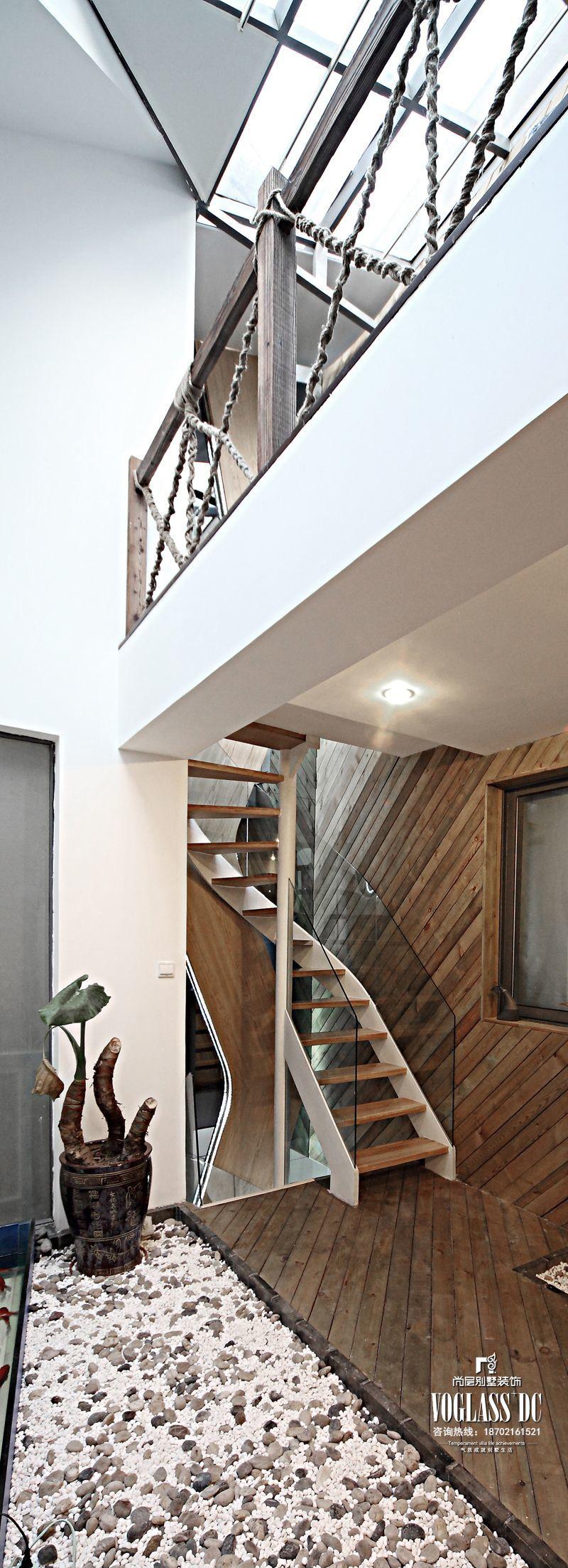 巍廉伍拾式,Loft 54-18