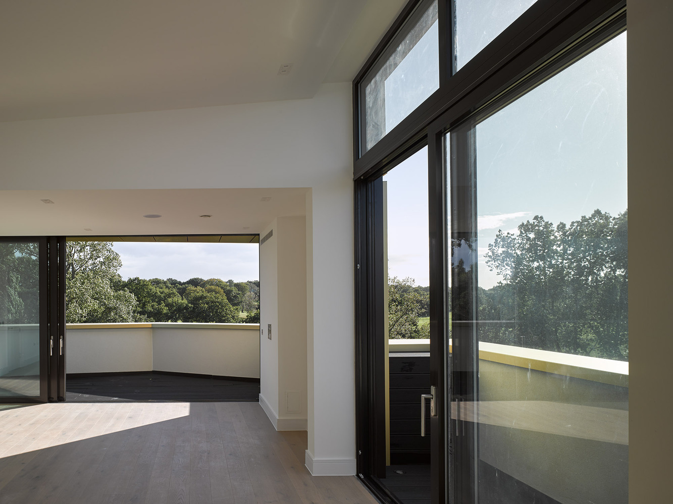 BishopsWood Court  Daykin Marshall Studio-46