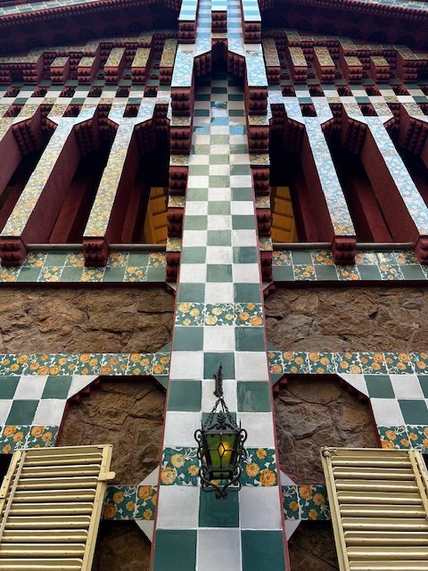 比森斯之家丨西班牙巴塞罗那丨Antoni Gaudi(安东尼·高迪)-48