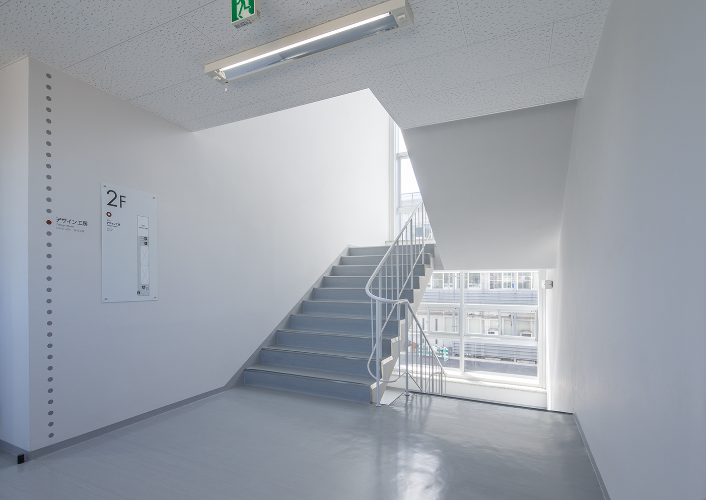 九州工业大学未来型インタラクティブ教育棟  環・設計工房丨日本福冈丨鮎川透,杉本泰志,安武昌子-14