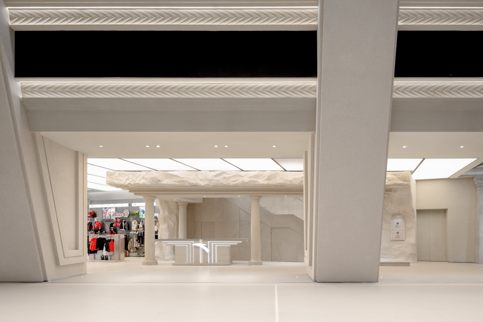 服装店丨中国深圳丨ANTA Space Creative,STILL YOUNG-39