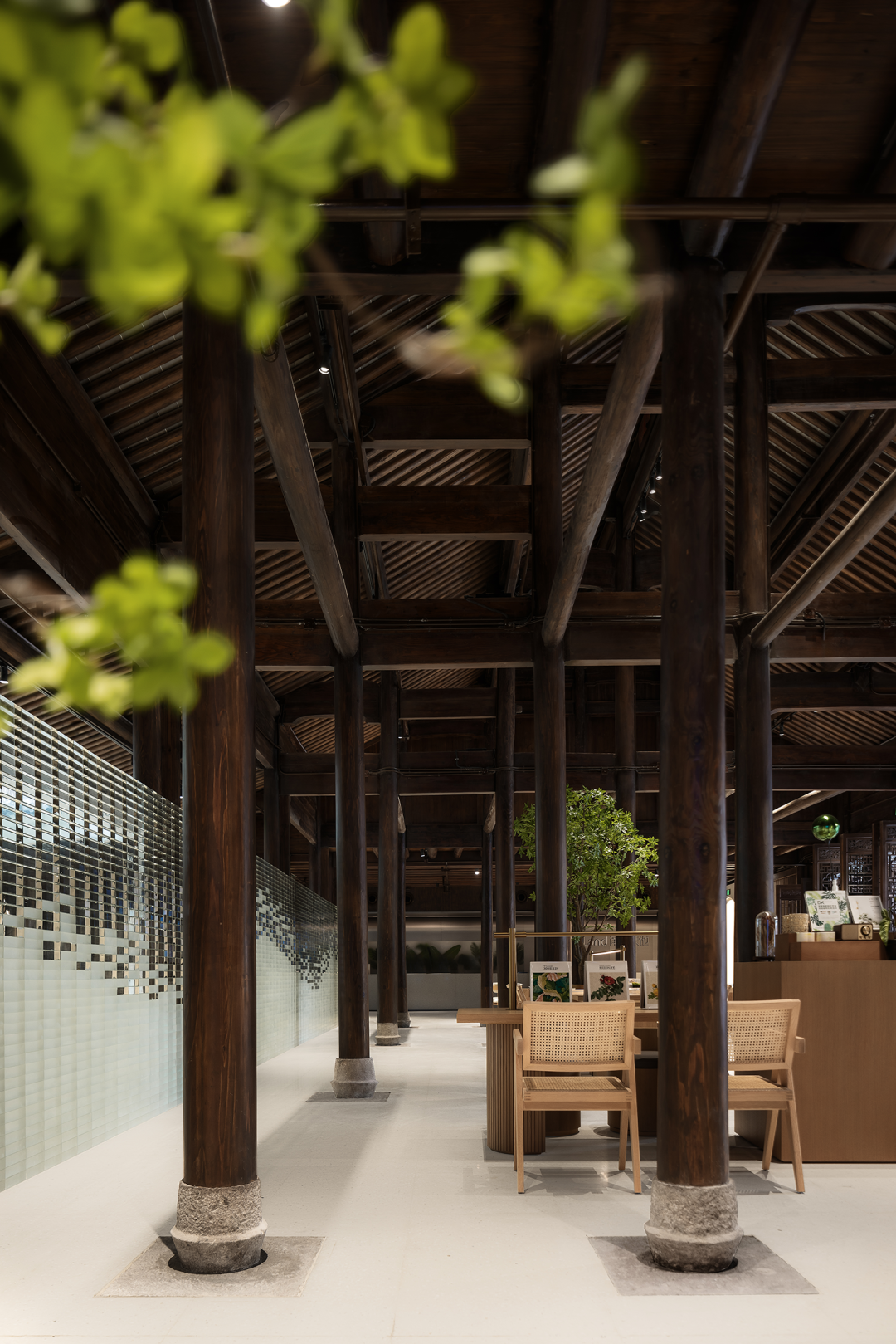 甬江天地丨中国宁波丨大器空间-45