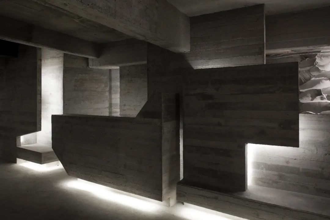 墨西哥建筑事务所 | 颠覆完美,创造想象力的空间-62