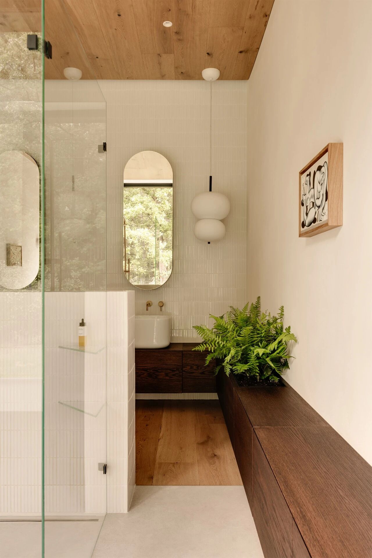 鸸鹋屋（注：EMU是鸸鹋，一种澳大利亚特有的鸟类，若这里的EMU有特殊含义，请提供更多背景信息以确保准确翻译） 丨华沙的工作室81.WAW-31