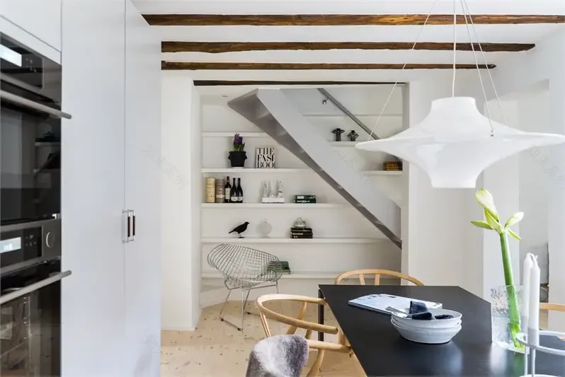 经典设计元素打造 153 平米现代家居-7