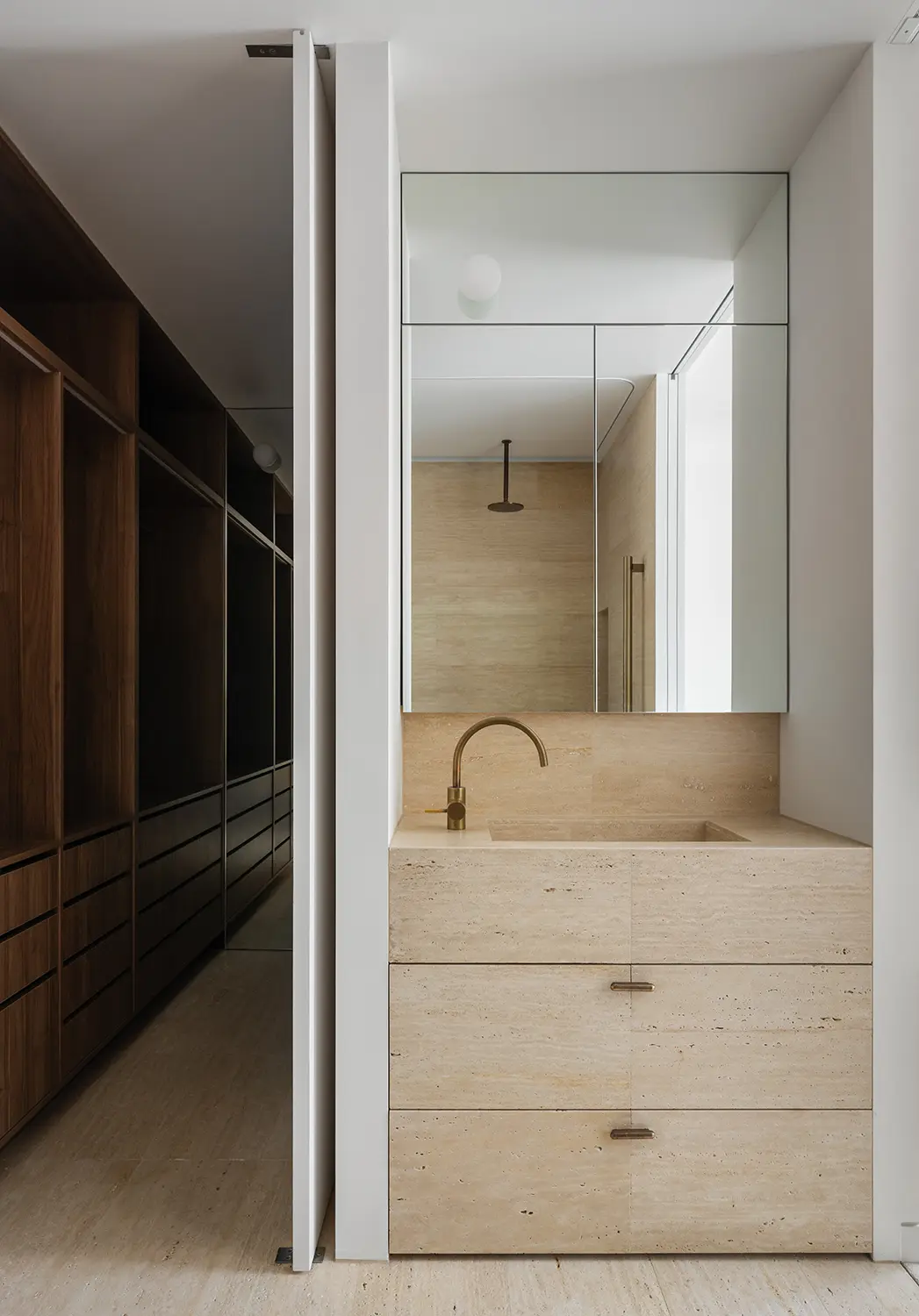 适应性改造的垂直玻璃屋（Laneway Glass House）丨澳大利亚悉尼丨Brad Swartz Architects-52