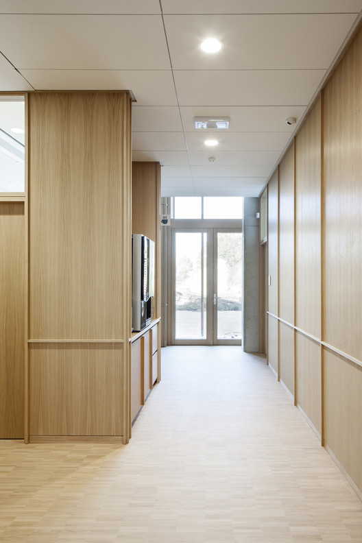 比利时 IOK 总部 | 模块化木构建筑的生态实践-17