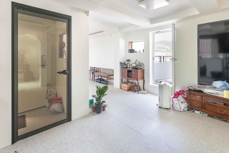 简约 16 坪摄影棚 突显空间美感-13