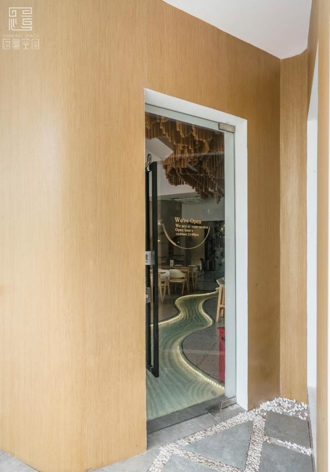 深蓝坊咖啡馆的浪花空间-7